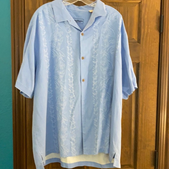 Tommy Bahama Other - Tommy Bahama 100% silk shirt